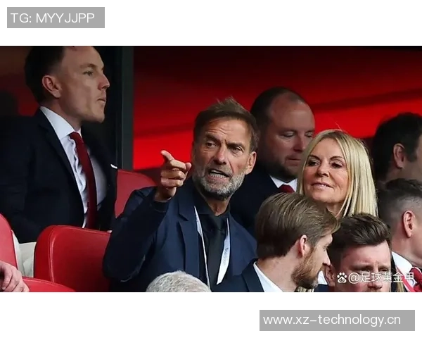 克洛普亲临巴黎德比现场见证圣日耳曼与巴黎FC激战全程
